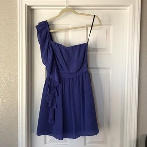 One shoulder ruffle dress